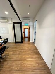 Emerald Garden (D1), Office #566779901